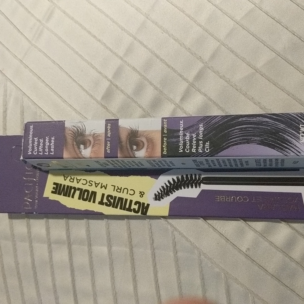 NWT PACIFICA Mascara
